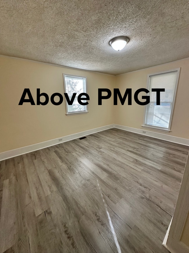 Building Photo - 3 bed, 2 bath remodeled home