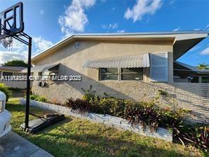 Building Photo - 224 SW 10th St