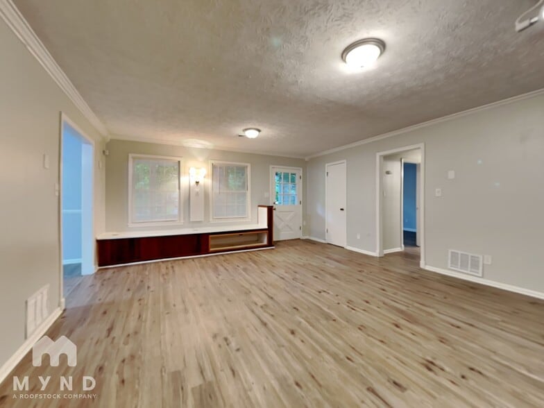 Building Photo - 35 Paris Ct