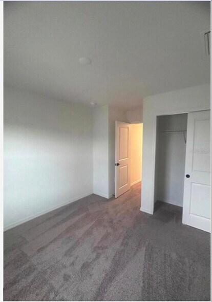 Building Photo - 9288 Westside Hls Dr