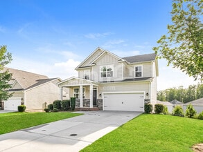 Building Photo - 5125 Canyon Creek Way