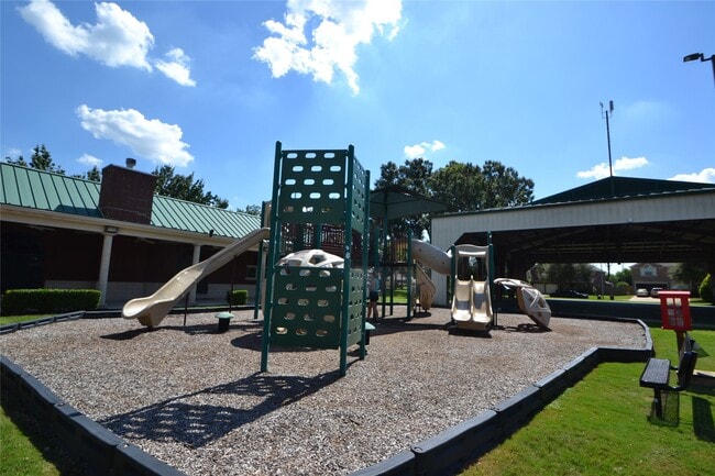 Building Photo - 6011 Stevens Creek Ct