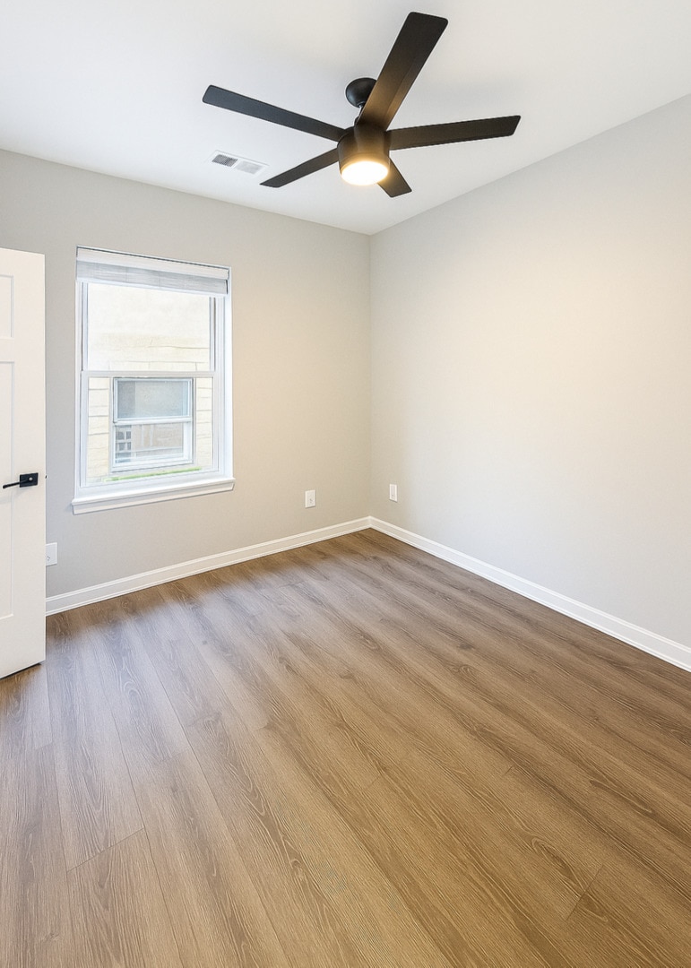 Building Photo - 2525 N Orchard St