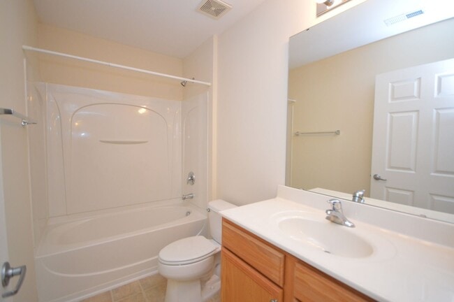 Building Photo - 3615 Bison Hill Ln