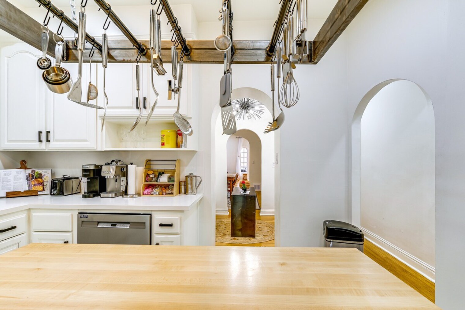 Building Photo - 3232 Divisadero St