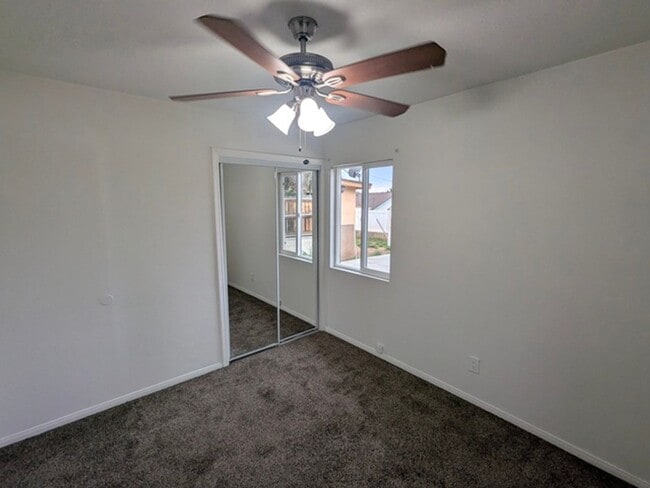 Building Photo - 4 Bed / 3 Bath with bonus room - Single Story Home in El Cajon