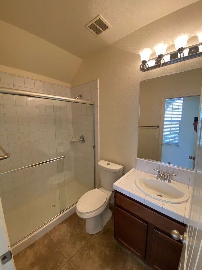 Building Photo - SE Reno - Damonte Ranch - 4 Beds 3 Baths