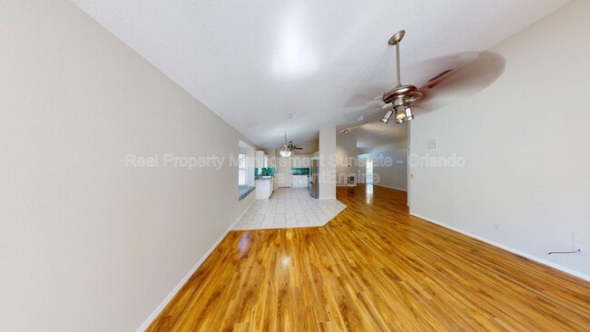 Building Photo - 5662 Rywood Dr