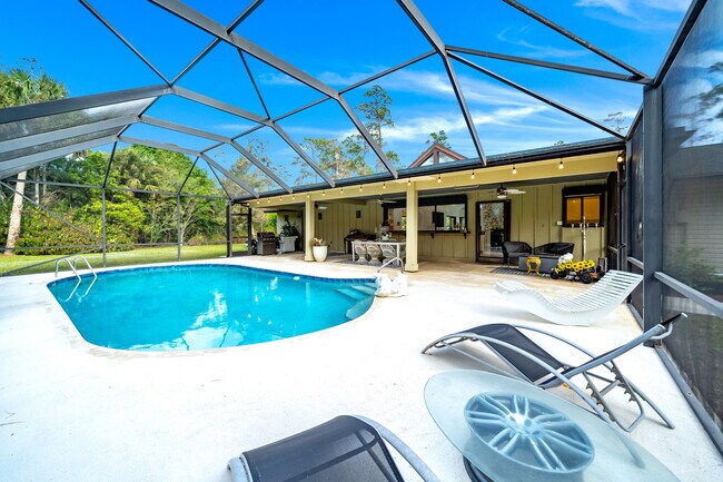 Building Photo - 583 Rambling Dr Cir