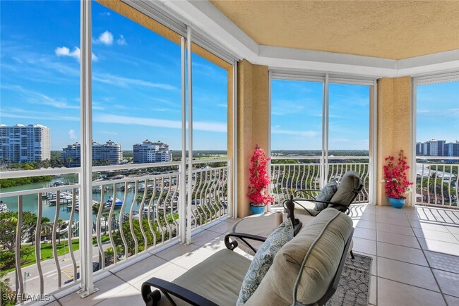 Building Photo - 425 Dockside Dr