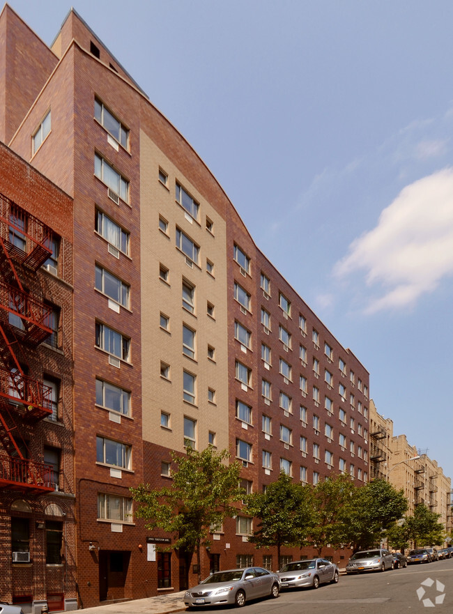 Primary Photo - Creston Avenue Apartments