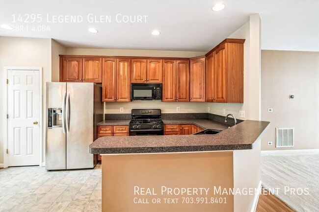 Building Photo - 14295 Legend Glen Ct