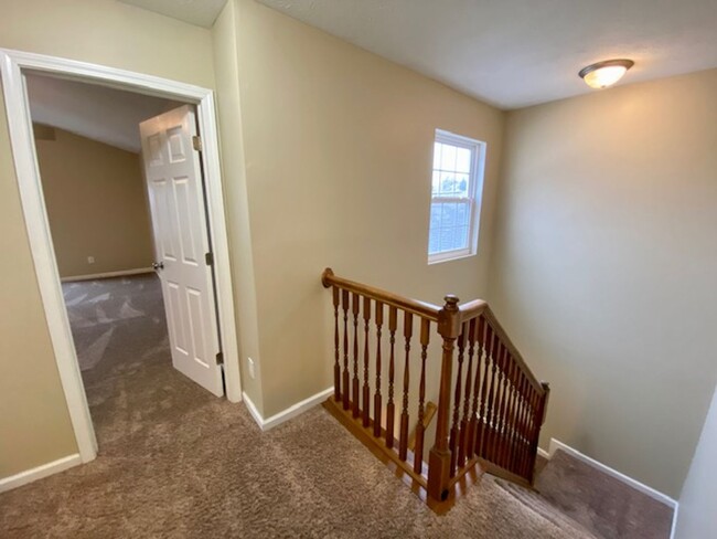 Building Photo - COMING SOON!! Stunning 4 Bedroom 2.5 Bathr...