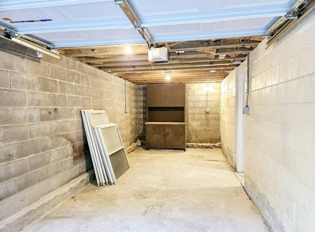 Building Photo - 105 Mayme Ct