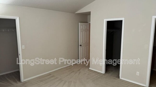 Building Photo - 3157 NW Shooting Star Dr