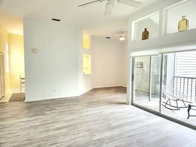 Building Photo - 2820 Citrus Lake Dr