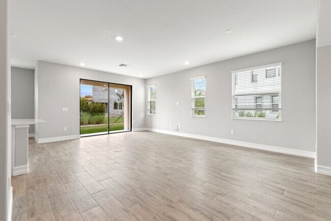 Building Photo - 4619 Almada Ln