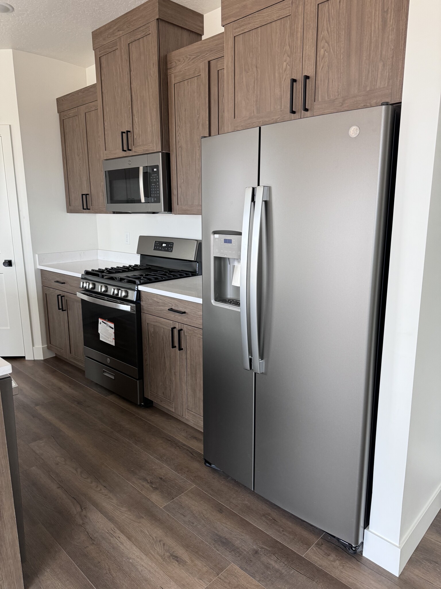 Kitchen - 4404 W 300 N