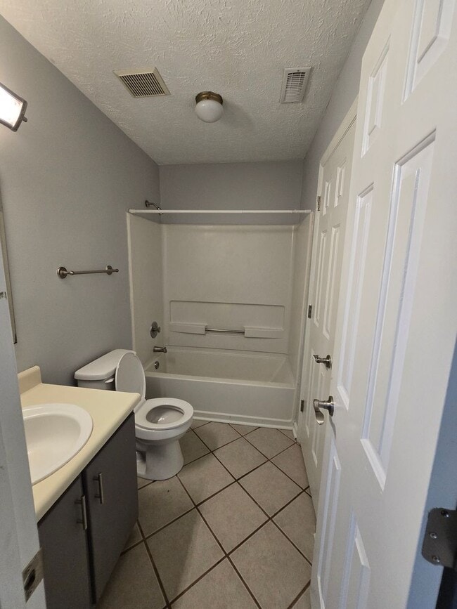 Building Photo - 2700-3 Preston Woods Drive