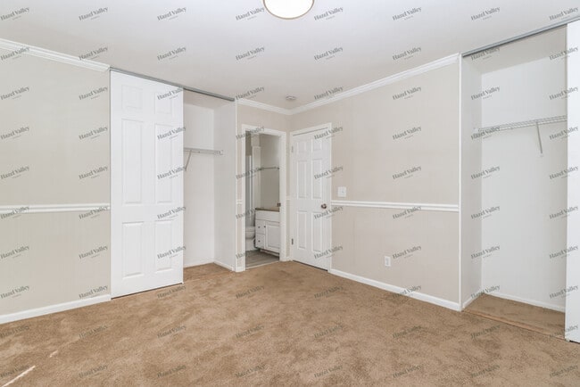 Building Photo - 1406 De Porres Ln