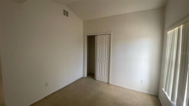 Building Photo - 3236 Brewster Dr