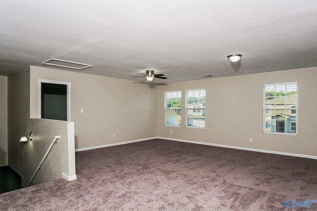 Building Photo - 15241 Tyler Mill Dr