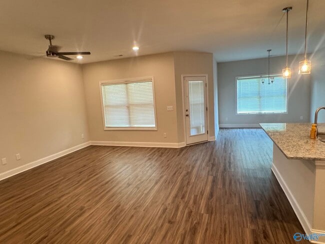 Building Photo - 151 Williams Pointe Boulevard SW