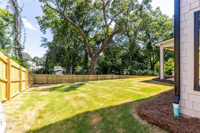 Building Photo - 2278 Tally Dr