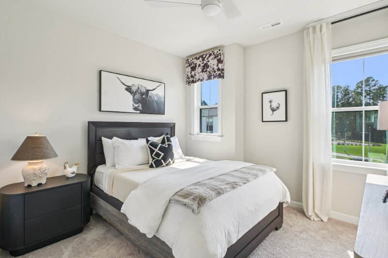 Building Photo - 4822 Cypress Tree Ln