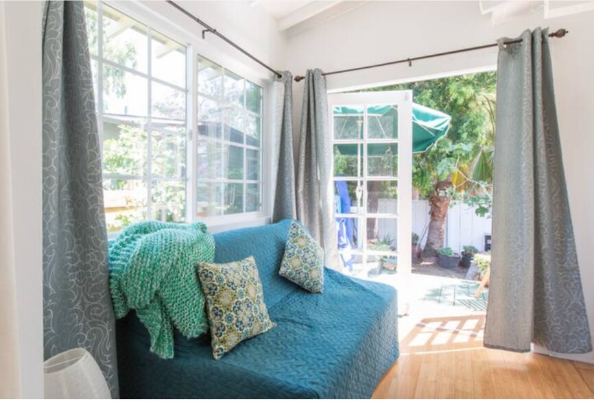 Building Photo - 1109 Cabrillo Ave