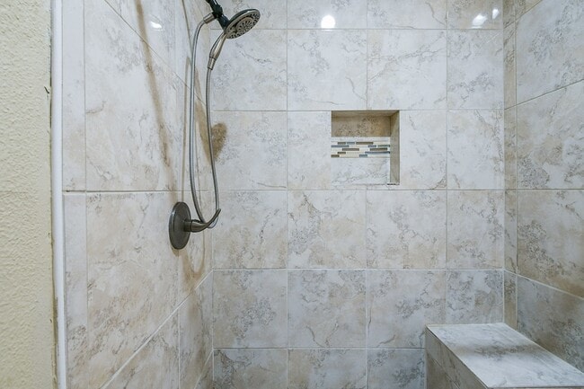 Building Photo - 2121 El Paseo St