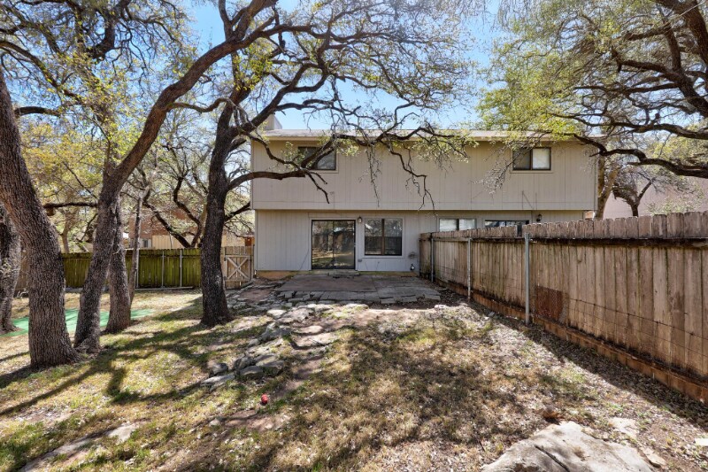 Building Photo - 9024 Sawtooth Ln