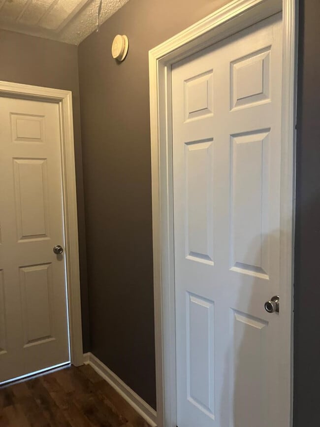 Building Photo - 2745 Navigator Cir