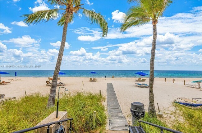 Building Photo - 3800 Galt Ocean Dr