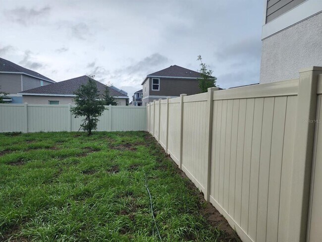 Building Photo - 2315 Burney Fls Ln