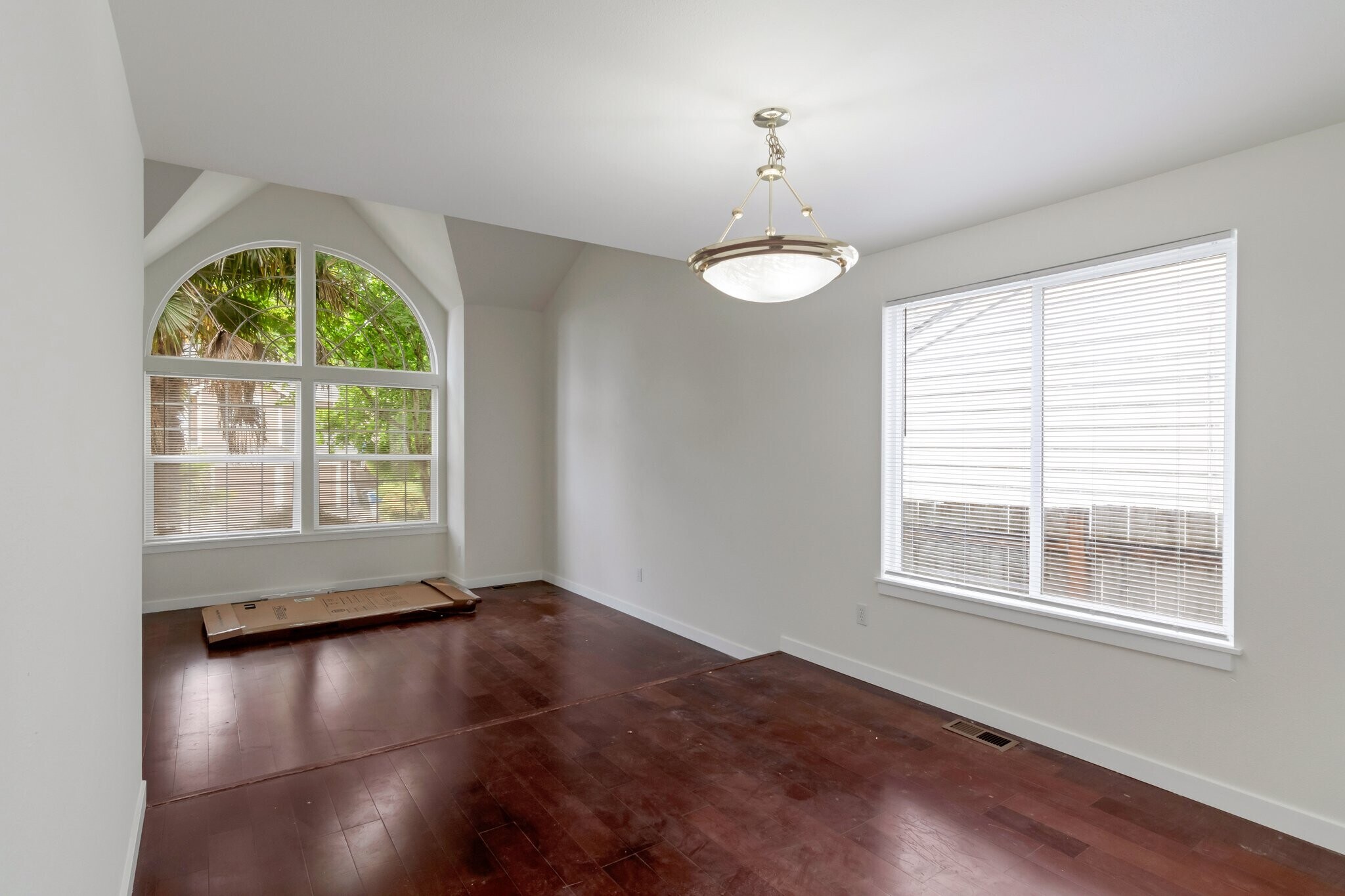 Building Photo - 13018 SE 264th Pl