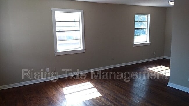 Building Photo - 744 46th St N