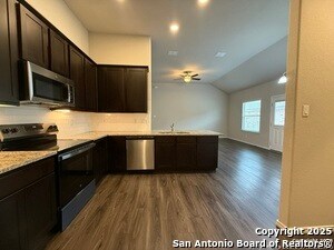 Building Photo - 9212 Canyon Bnd
