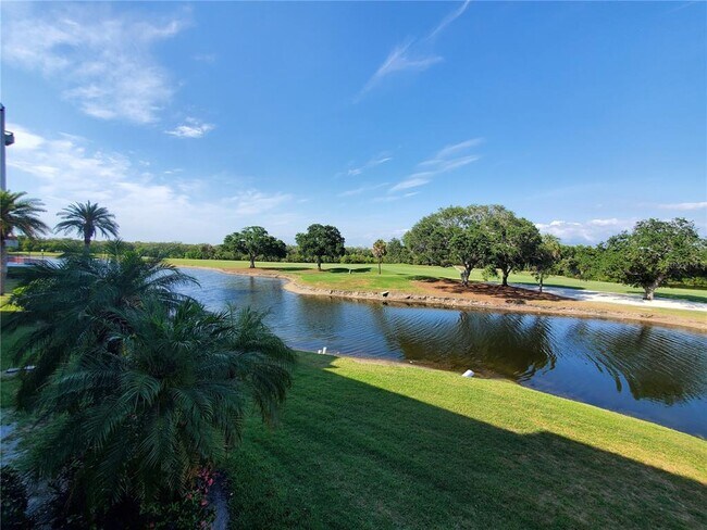 Building Photo - 2323 Feather Sound Dr