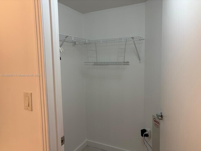 Building Photo - 9055 SW 73rd Ct