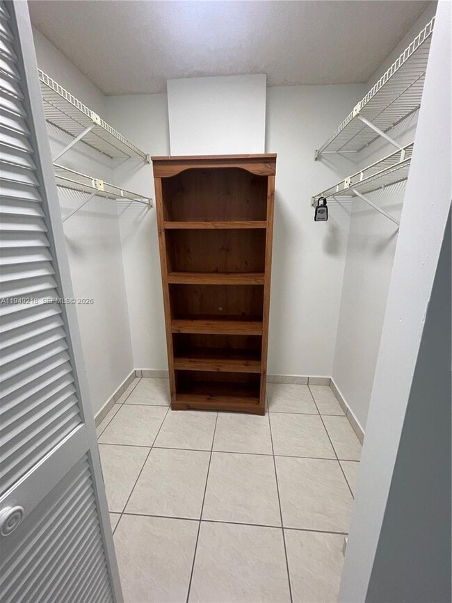 Building Photo - 3588 Collins Ave