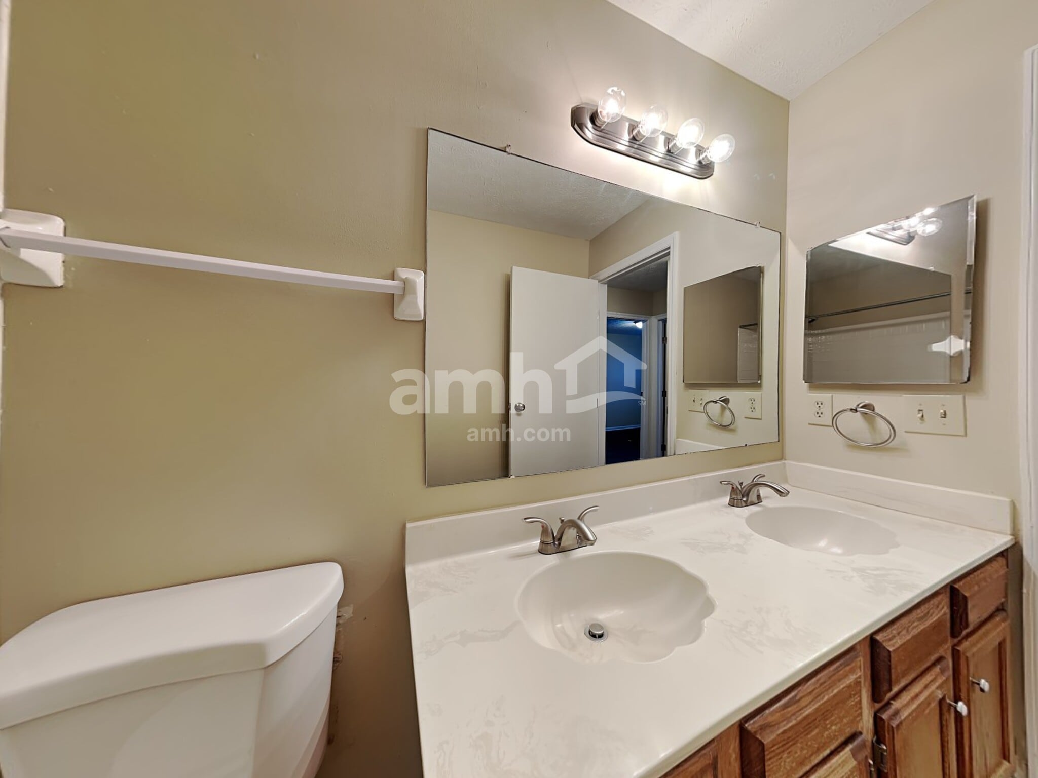 Building Photo - 12183 Derby Ct