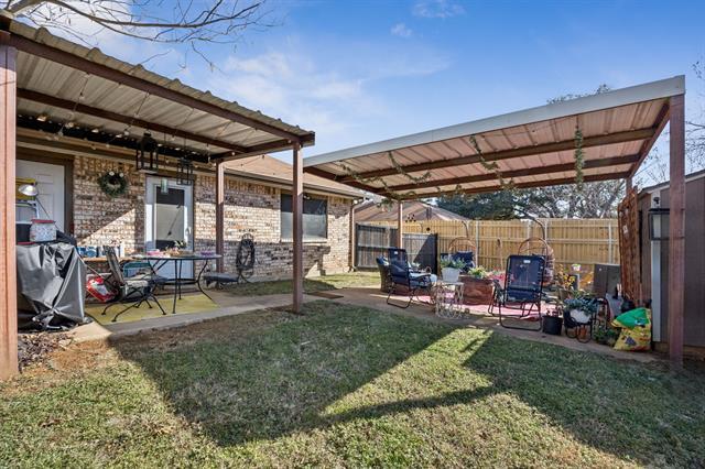 Building Photo - 3003 Kathleen Ln