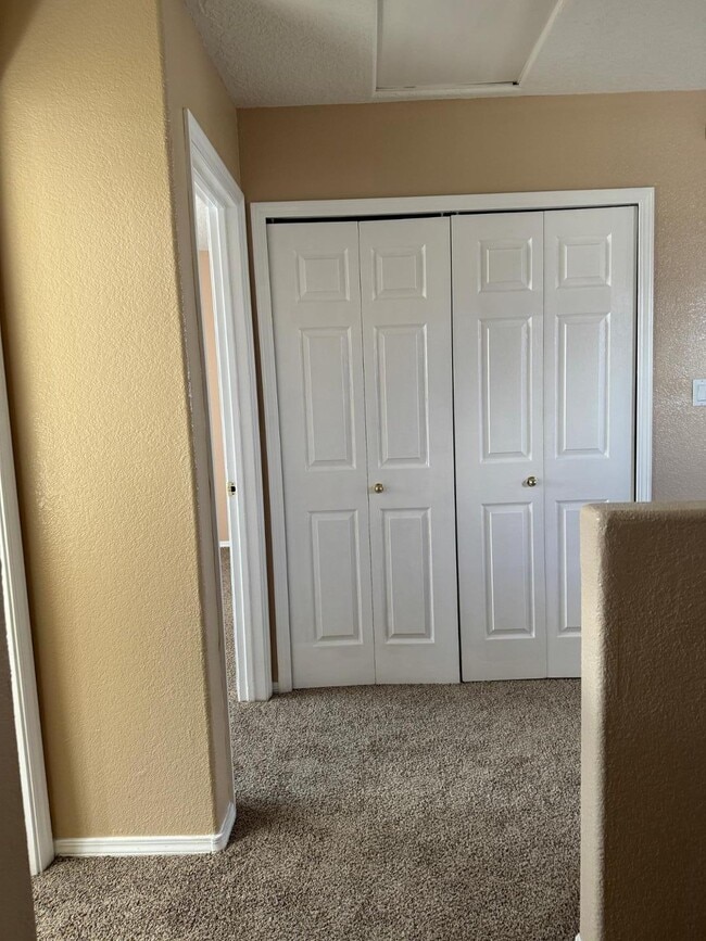 Building Photo - 10920 Tomatillo Ln SE