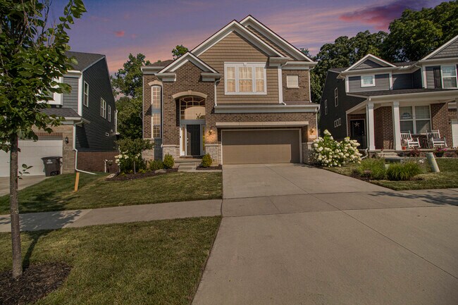 Building Photo - 2865 Dillon Dr
