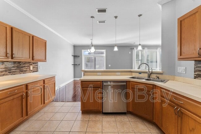 Building Photo - 9135 Mirah Wind Pl