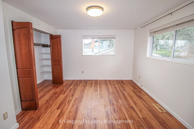 Building Photo - 13508 131st Pl NE