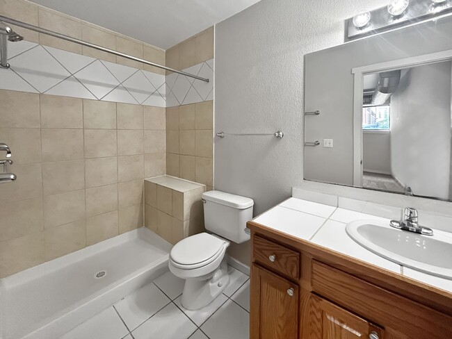 Building Photo - $0 DEPOSIT OPTION. 2 BED 2.5 BATH CONDO AT STUDIO 70 IN DENVER'S GOLDEN TRIANGLE. PARKING INCLUDED!