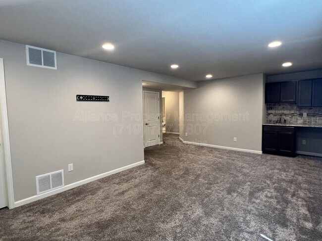 Building Photo - 4471 Allenite Point