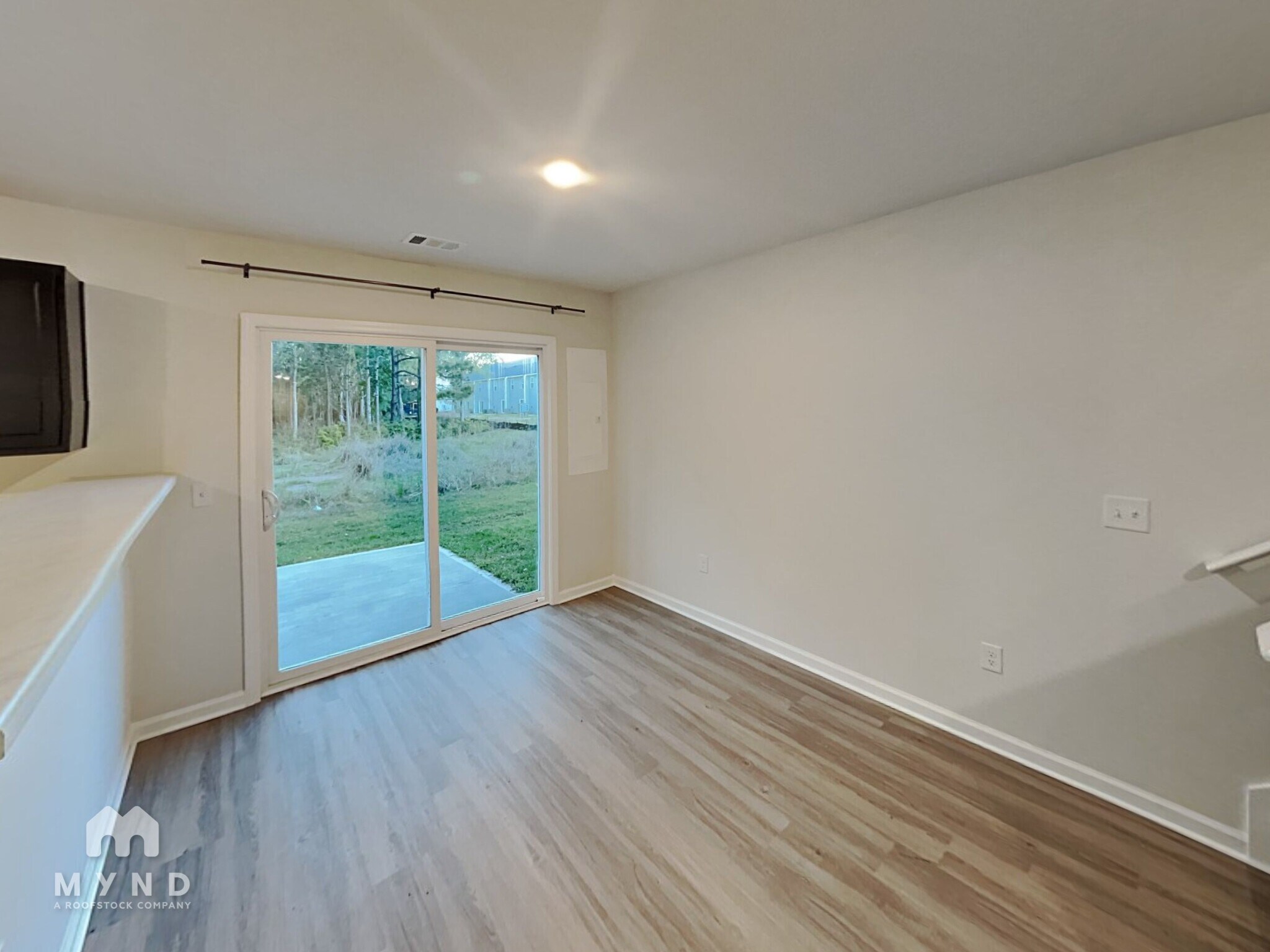 Building Photo - 15 Cardinal Ct